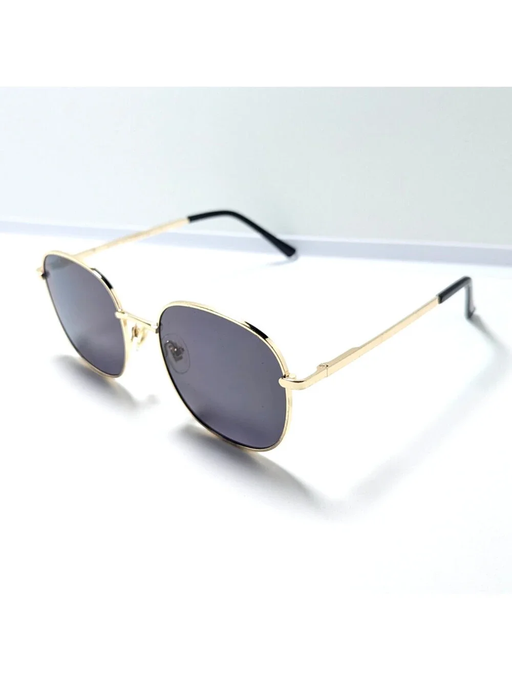 SOJOS SJ1137 C2 JL Unisex Gold Round Sunglasses Black Lens 51-21-149 UV